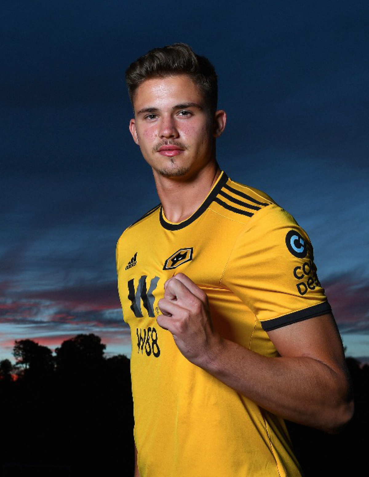 Leander Dendoncker Wasserman