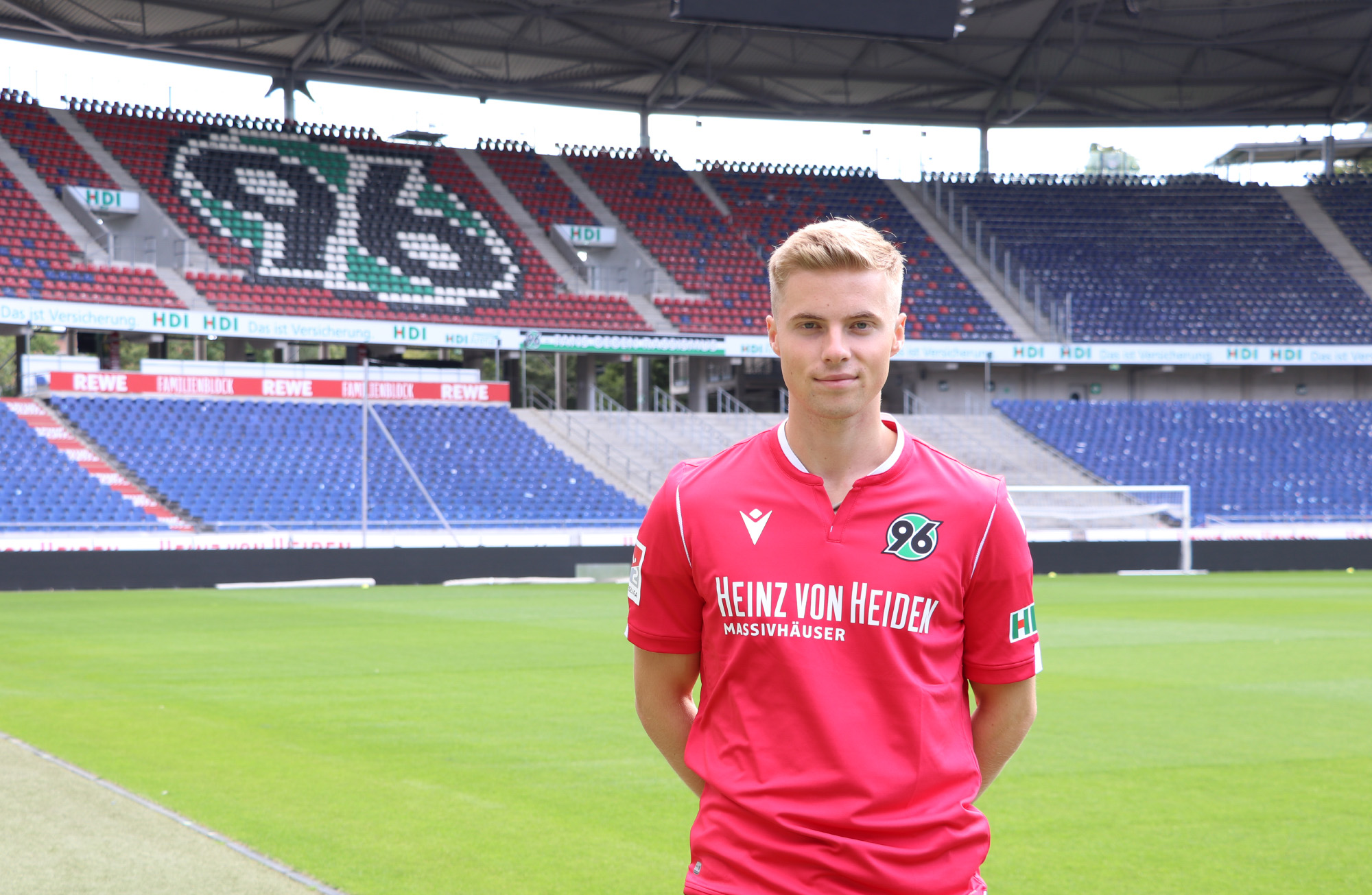 Transfernieuws: Emil Hansson vertrekt naar Hannover 96